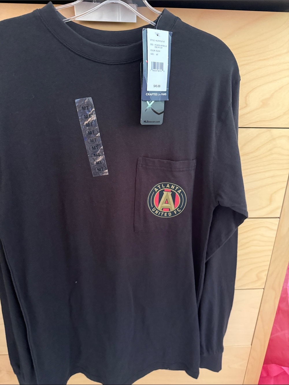 Atlanta United long sleeve shirt NWT top